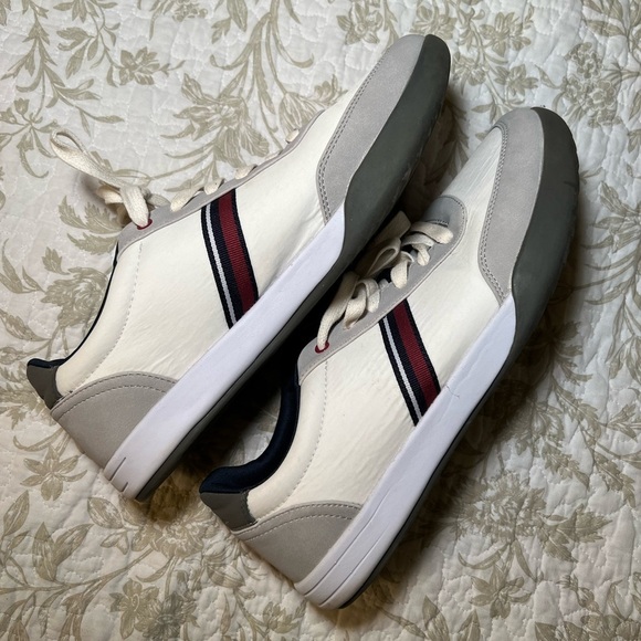 Ben Sherman White Pacer Old School Jogger Sneaker, size 12 Preppy Blokecore - Picture 8 of 11